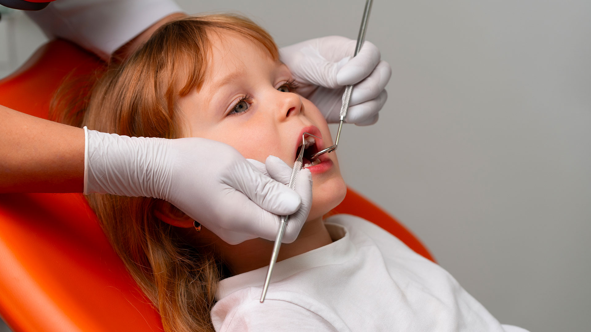 Prima visita dal dentista pediatrico
